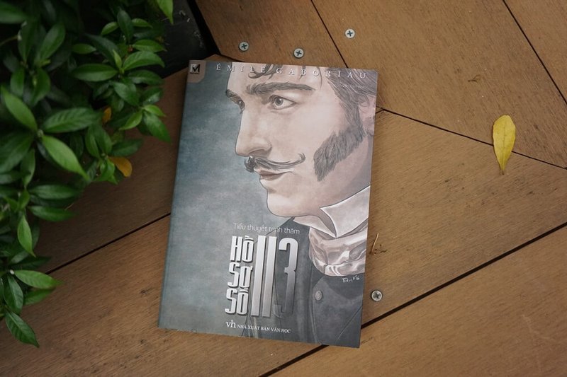 ho-so-so-113-giai-ma-suc-hut-truyen-trinh-tham-lang-man-cho-doc-gia-tre-tusach-vn-3-1