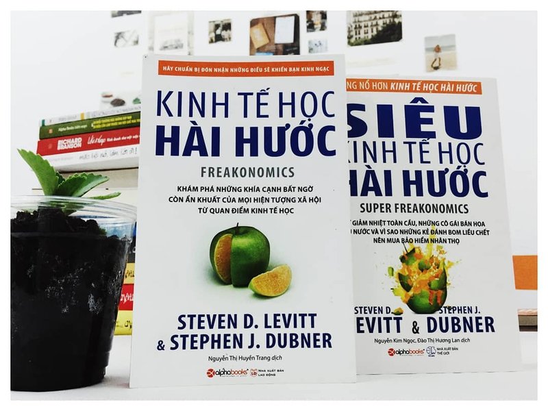 sieu-kinh-te-hoc-hai-huoc-giai-ma-the-gioi-tai-chinh-mot-cach-thu-vi-tusach-vn-3-1