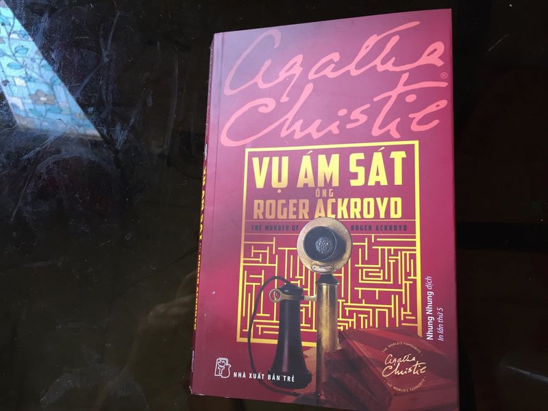 vu-am-sat-ong-roger-ackroyd-bi-mat-dang-sau-cai-ket-bat-ngo-tusach-vn-0-3